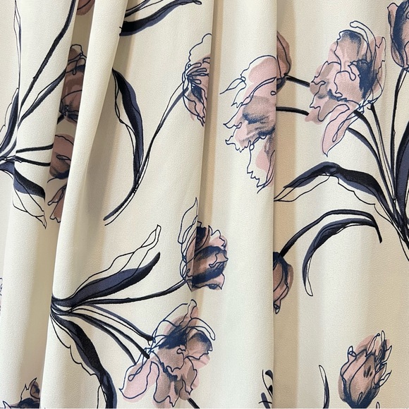 Papermoon Floral Tank Top - Picture 2 of 8